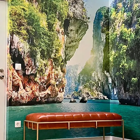 North Shore 6 *